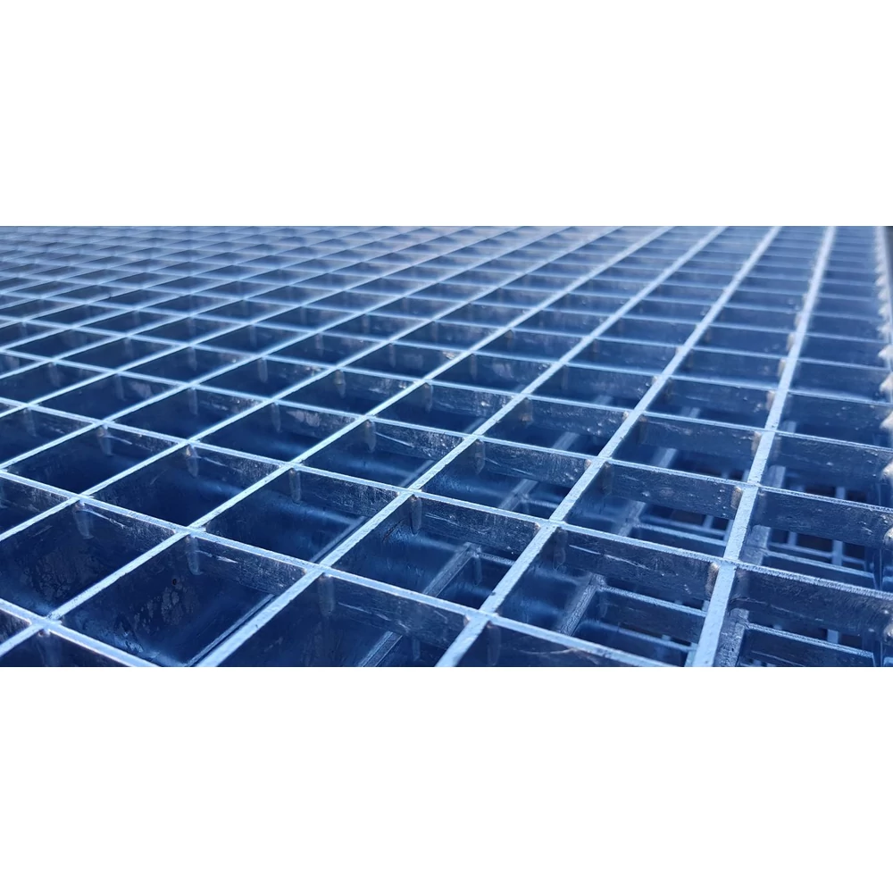 JÁRÓRÁCS / P 440-33-4 / 942X1005 / Lp szegéssel / S235JR horganyzott acél